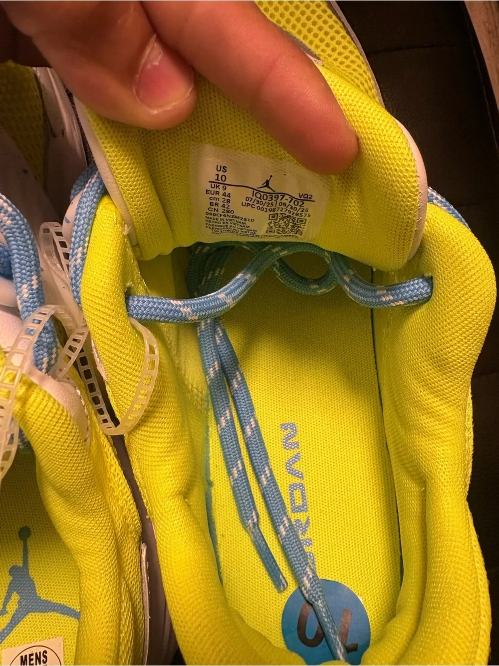 Jordan Kids' Neon Yellow and Blue Athletic Sneakers size 10